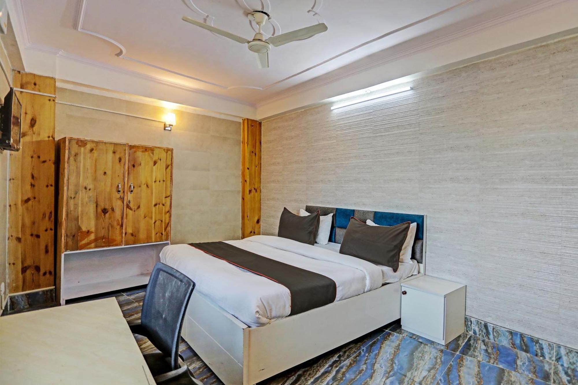 Super Umen Hotel Nearest Sector 66 Noida Exterior foto